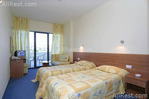 Perunika Hotel 4